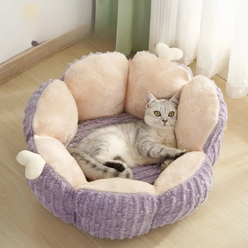 New Winter Soft Plush Pet Nest Semi Closed Cactus Pet Cat Mat Dog Bed Suitable for Small Medium-sized Cat/dog House Pet Supplies